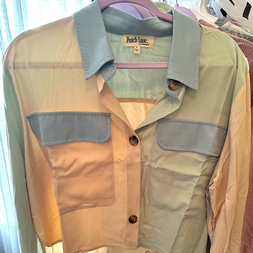 cropped color-blocked top